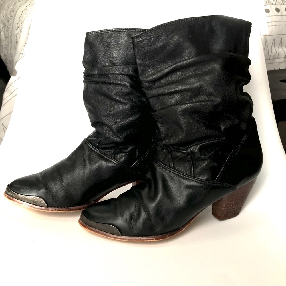 Vintage Slouchy Cowboy Boots • size 7 M